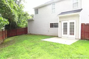 2738 Highland Park Dr, Charlotte, NC 28269 - Photo 28
