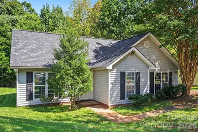 5718 Kirkdale Court, Charlotte, NC 28208 - Photo 2