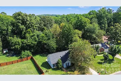 5718 Kirkdale Court, Charlotte, NC 28208 - Photo 36