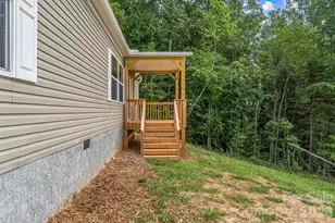 162 Ada Wy, Hendersonville, NC 28791 - Photo 2