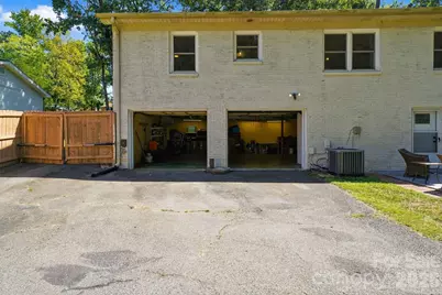 912 Tally Ho Court, Charlotte, NC 28212 - Photo 34