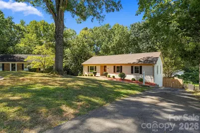 912 Tally Ho Court, Charlotte, NC 28212 - Photo 2