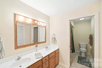 310 Robertson Street, Burnsville, NC 28714 - Photo 16