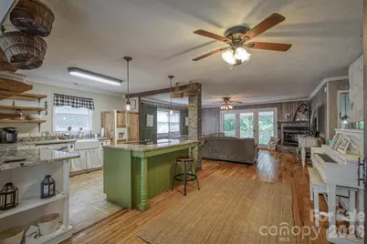665 Will Robbins Lane, Newland, NC 28657 - Photo 6