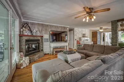 665 Will Robbins Lane, Newland, NC 28657 - Photo 8