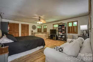 665 Will Robbins Ln, Newland, NC 28657 - Photo 10