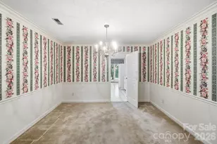 4218 Woodglen Ln, Charlotte, NC 28226 - Photo 6