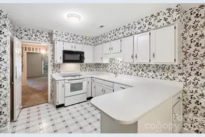 4218 Woodglen Lane, Charlotte, NC 28226 - Photo 10