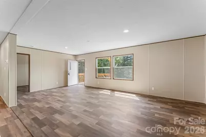 163 Ada Way, Hendersonville, NC 28791 - Photo 4