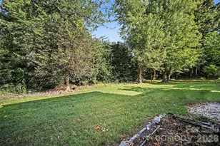 6612 Point Comfort Ln, Charlotte, NC 28226 - Photo 32
