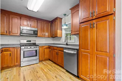 2103 Samanthas Wells Lane, Newton, NC 28658 - Photo 8