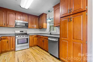 2103 Samanthas Wells Ln, Newton, NC 28658 - Photo 8