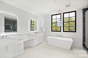409 Queens Rd, Charlotte, NC 28207 - Photo 24