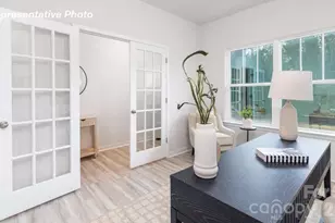 5120 Parker Frst Rd, Charlotte, NC 28215 - Photo 2