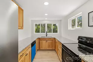 21 Oak Hill Dr, Asheville, NC 28806 - Photo 18