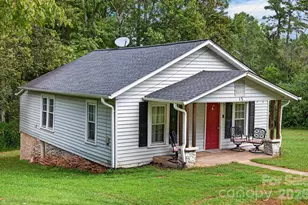 15 Circle St, Granite Falls, NC 28630 - Photo 1