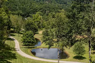 538 Celebration Cv, Clyde, NC 28721 - Photo 2