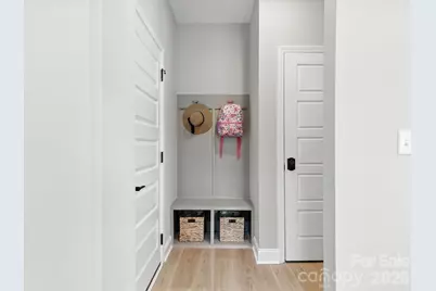 437 Nash Street, Fort Mill, SC 29715 - Photo 2