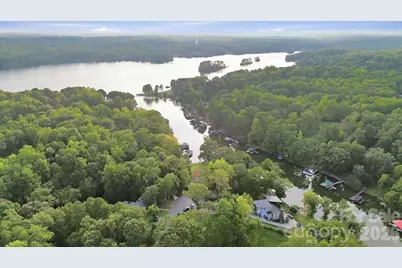 125 Hickory Point Court, Statesville, NC 28677 - Photo 48