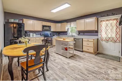 120 Eastwood Avenue, Swannanoa, NC 28778 - Photo 2