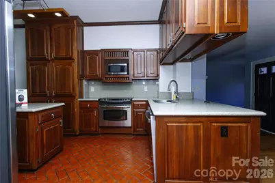 569 Rutherford Road, Marion, NC 28752 - Photo 12