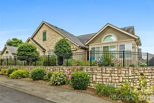 31 Braeburn Way, Flat Rock, NC 28731 - Photo 4
