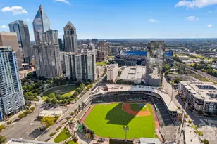 333 W Trade St, Charlotte, NC 28202 - Photo 1
