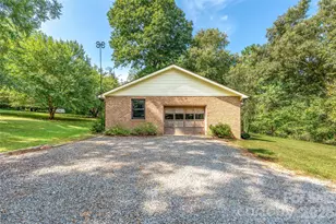 27 Windy Acres Dr, Fairview, NC 28730 - Photo 36