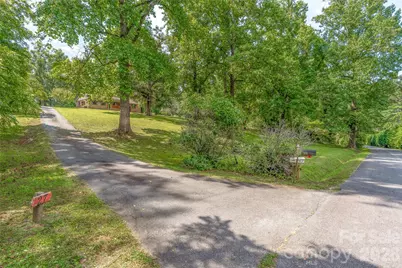 27 Windy Acres Drive, Fairview, NC 28730 - Photo 8