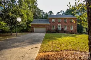 4011 Windwood Cir, Charlotte, NC 28226 - Photo 1
