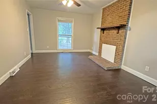 14011 Phillips Rd, Matthews, NC 28105 - Photo 2