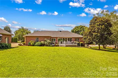110 Dobbs Drive, Statesville, NC 28625 - Photo 40