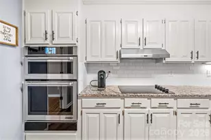 110 Dobbs Dr, Statesville, NC 28625 - Photo 18