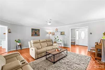 110 Dobbs Drive, Statesville, NC 28625 - Photo 4