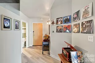 210 N Church St, Charlotte, NC 28202 - Photo 12