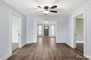 61 27th St NW, Hickory, NC 28601 - Photo 12