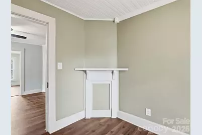 61 27th Street NW, Hickory, NC 28601 - Photo 14