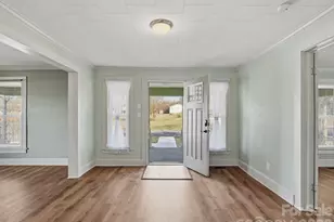 61 27th St NW, Hickory, NC 28601 - Photo 18