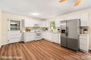 307 Florence Rd, Statesville, NC 28625 - Photo 10