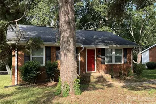 4024 Abbeydale Dr, Charlotte, NC 28205 - Photo 1
