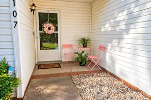 107 E Panther Creek Rd, Troutman, NC 28166 - Photo 2