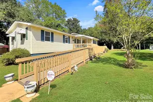 5 Love St, Lowell, NC 28098 - Photo 4