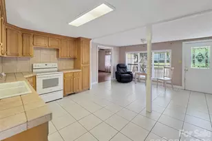 5 Love St, Lowell, NC 28098 - Photo 14
