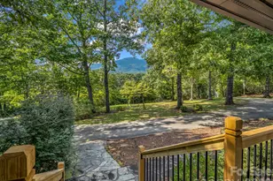 215 Hillcrest Dr, Columbus, NC 28722 - Photo 4