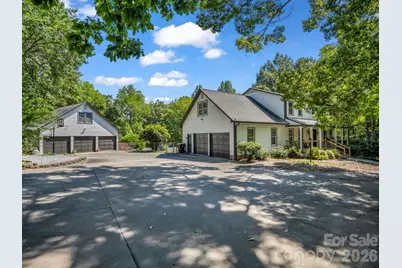 215 Hillcrest Drive, Columbus, NC 28722 - Photo 2