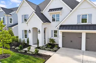 5575 Arden Mill Dr, Fort Mill, SC 29715 - Photo 2