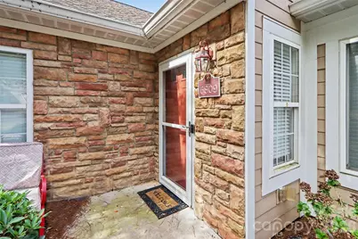 6809 Ledgestone Place, Charlotte, NC 28227 - Photo 4