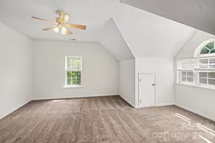 3404 Passour Ridge Ln, Charlotte, NC 28269 - Photo 16