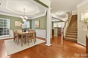 19342 Makayla Ln, Cornelius, NC 28031 - Photo 4