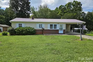 2648 Rose Pl, Lenoir, NC 28645 - Photo 1